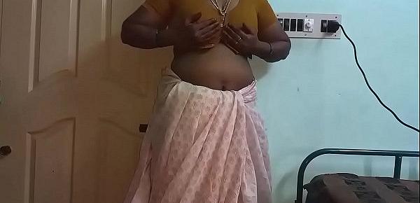  Hot Mallu Aunty Nude Selfie And Fingering For father in law